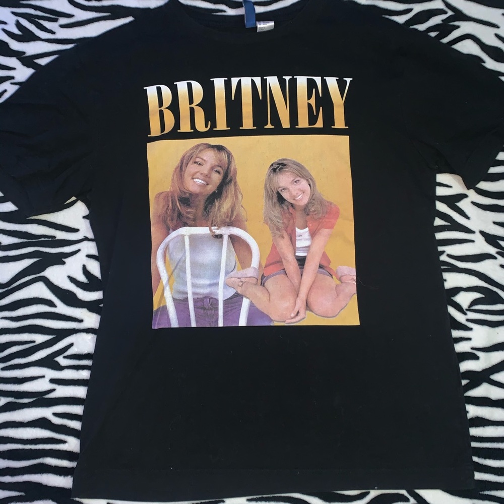 Britney Spears Graphic Tee